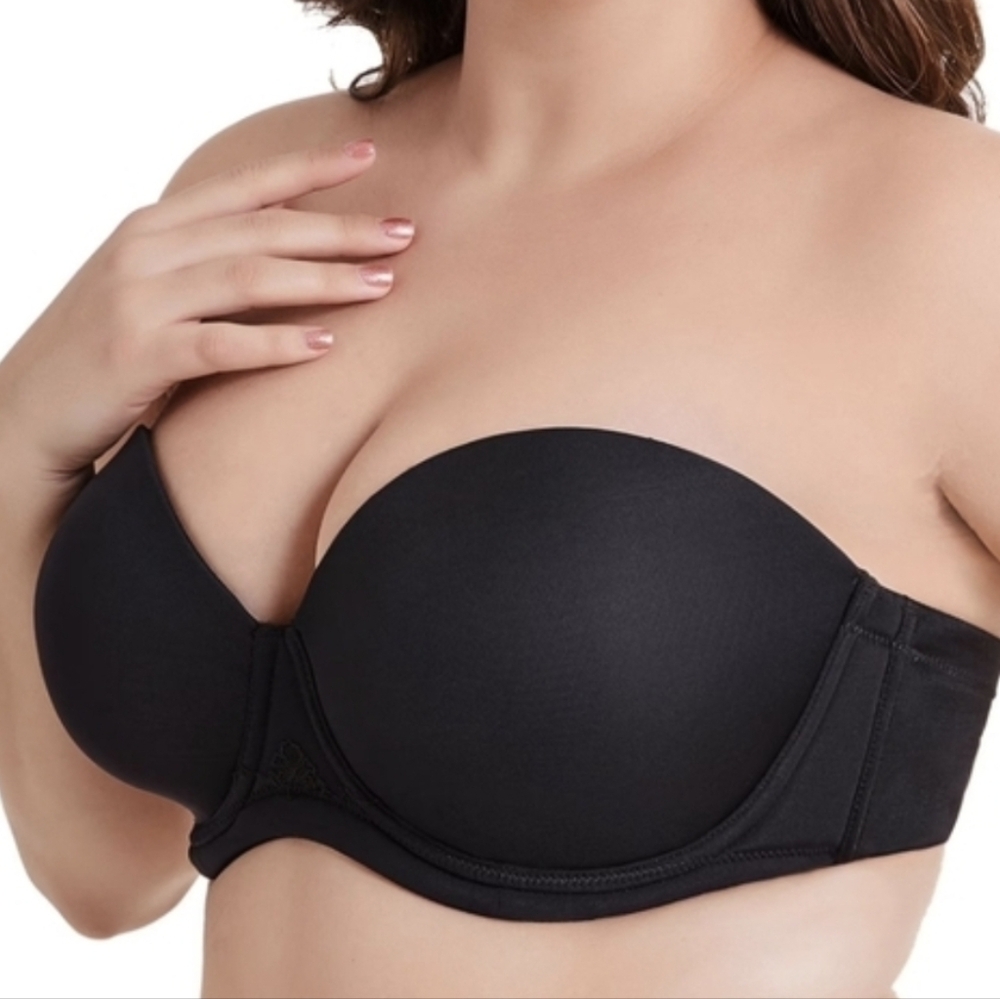 Warner's Black Convertible Strapless Bra with Sticky Strips for Grip 40C
